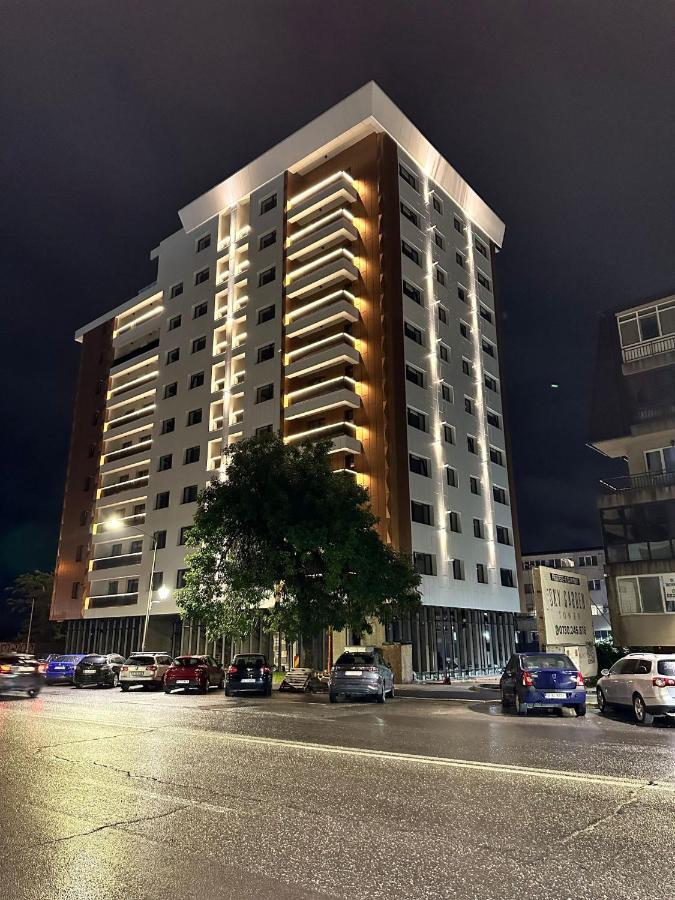 Apartment Rentforcomfort Sky Garden Studio